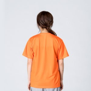 4.4オンス ドライVネックTシャツ 女性 Sサイズ 背面 着用イメージ